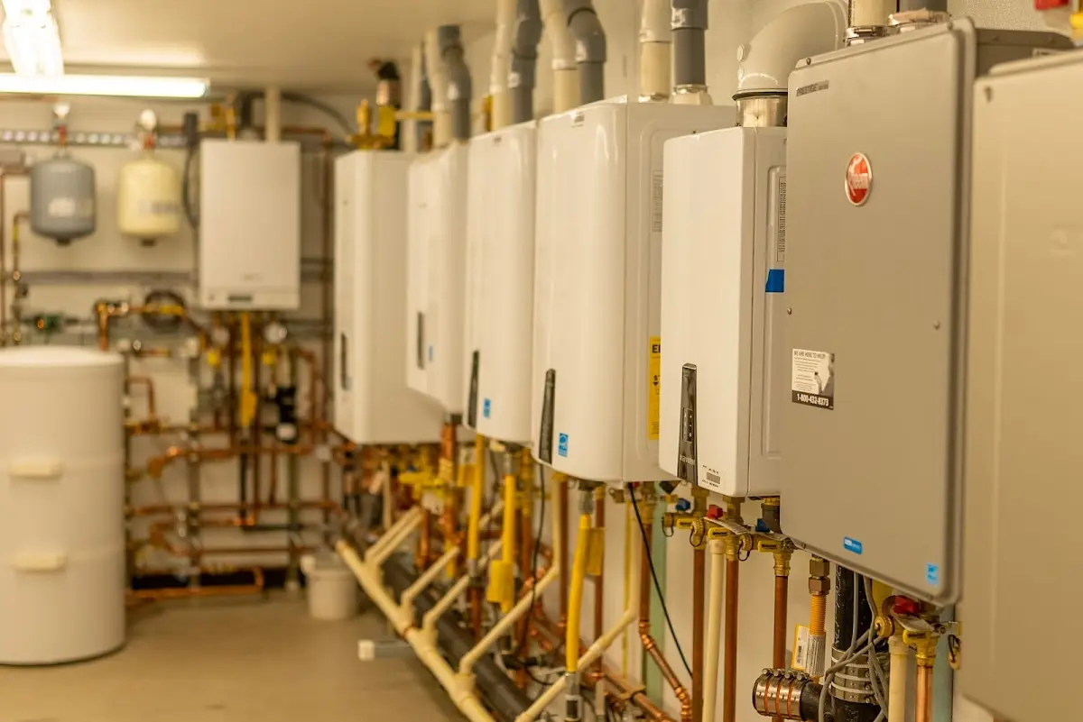 Plumbing services in Tropical Park, FL