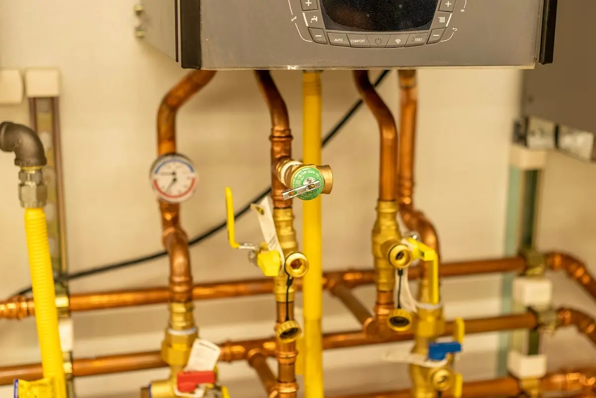 Licensed technician providing Sewer Cleanout for a homeowner in Tropical Park